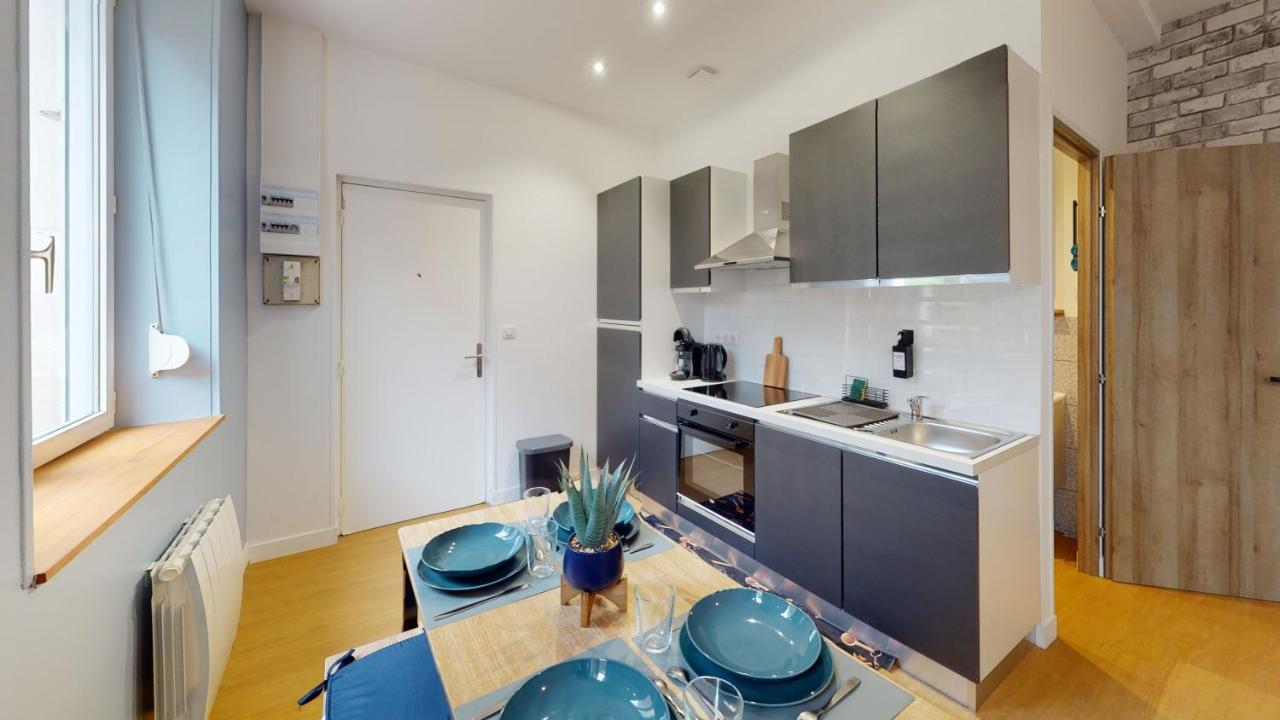 A L'abri Du Tumulte De La Apartment *